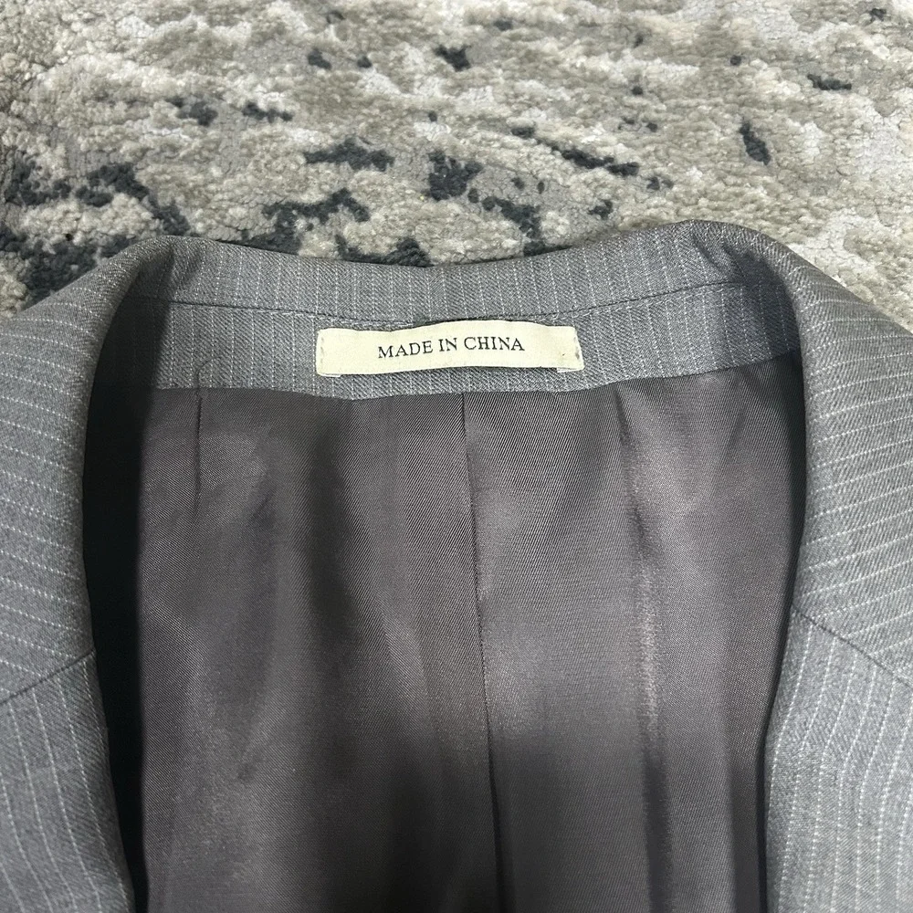 Lauren Ralph Lauren Blazer Sport Jacket 46 L Gray 100% Wool Trim Fit Pin Striped